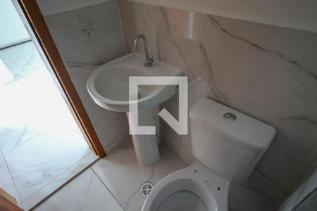 Apartamento para alugar com 38m², 2 quartos e sem vaga Apartamento para alugar com 38m², 2 quartos e sem vagaBanheiro