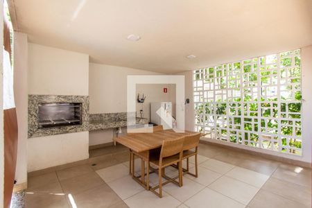 Apartamento para alugar com 50m², 2 quartos e sem vagaÁrea comum - Churrasqueira