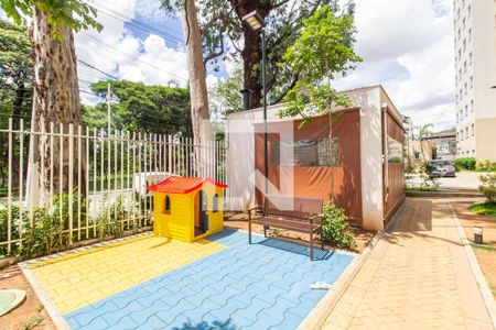 Apartamento para alugar com 50m², 2 quartos e sem vagaÁrea Comum - Playground