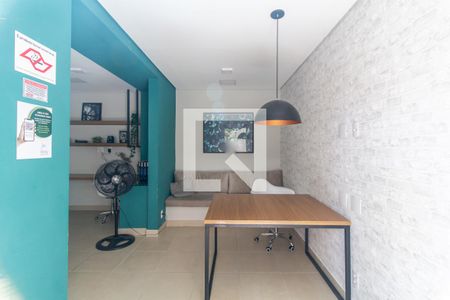 Apartamento para alugar com 50m², 2 quartos e sem vagaÁrea comum - Estudos