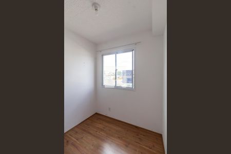 Quarto 2 de apartamento para alugar com 2 quartos, 50m² em Itaquera, São Paulo