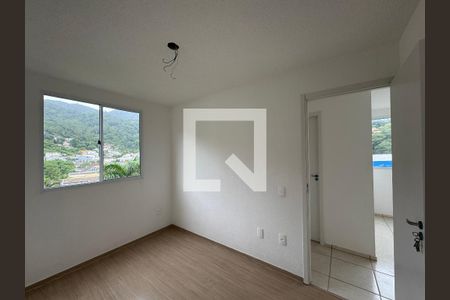 Quarto 1 de apartamento para alugar com 2 quartos, 42m² em Vargem Grande, Rio de Janeiro