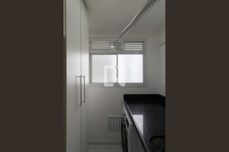 Apartamento para alugar com 65m², 3 quartos e 1 vagaÁrea de Serviço