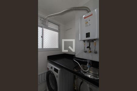 Apartamento para alugar com 65m², 3 quartos e 1 vagaÁrea de Serviço