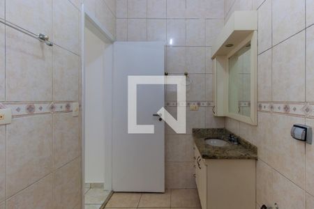 Casa à venda com 100m², 3 quartos e sem vagaBanheiro da Suíte