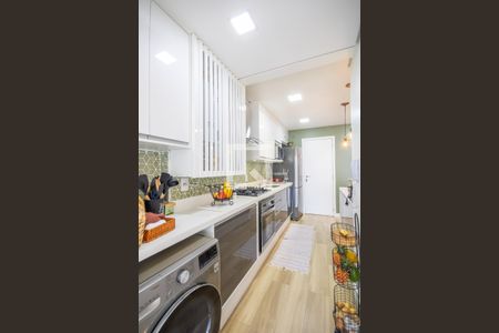 Apartamento à venda com 93m², 2 quartos e 2 vagas Apartamento à venda com 93m², 2 quartos e 2 vagasÁrea de Serviço