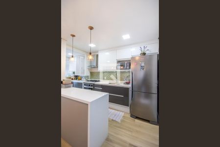 Apartamento à venda com 93m², 2 quartos e 2 vagas Apartamento à venda com 93m², 2 quartos e 2 vagasCozinha