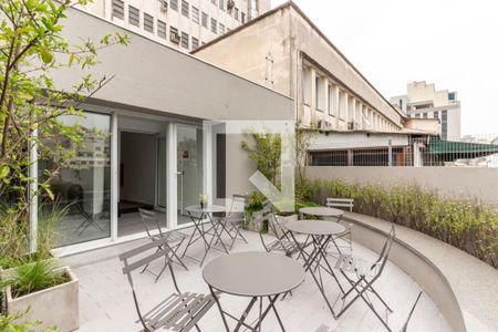 Studio para alugar com 24m², 1 quarto e sem vaga Studio para alugar com 24m², 1 quarto e sem vagaSolário