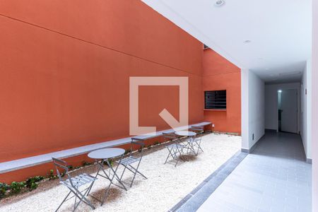 Studio para alugar com 24m², 1 quarto e sem vaga Studio para alugar com 24m², 1 quarto e sem vagaHall de Entrada