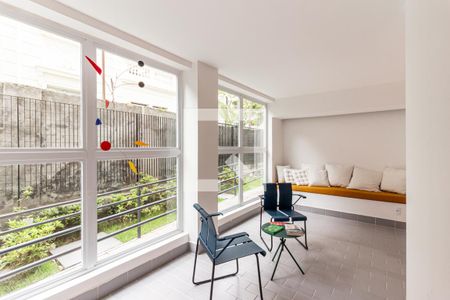 Studio para alugar com 24m², 1 quarto e sem vaga Studio para alugar com 24m², 1 quarto e sem vagaHall de Entrada