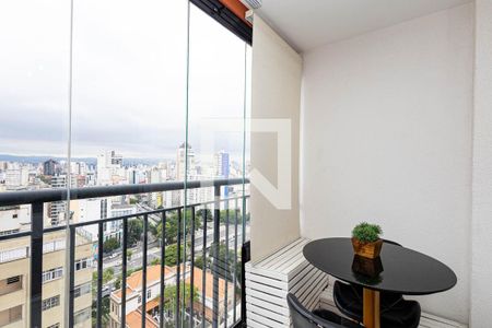 Varanda de kitnet/studio para alugar com 1 quarto, 24m² em Consolação, São Paulo