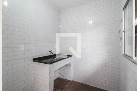 Cozinha de kitnet/studio para alugar com 1 quarto, 30m² em Heliópolis, Belford Roxo