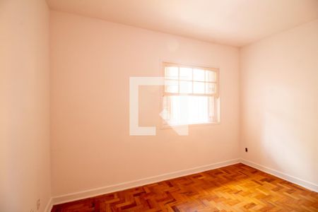 Quarto 1 de casa para alugar com 2 quartos, 180m² em Vila Congonhas, São Paulo