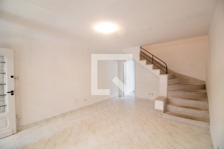 Sala de casa para alugar com 2 quartos, 180m² em Vila Congonhas, São Paulo