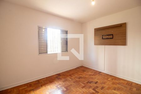 Quarto 2 de casa para alugar com 2 quartos, 180m² em Vila Congonhas, São Paulo