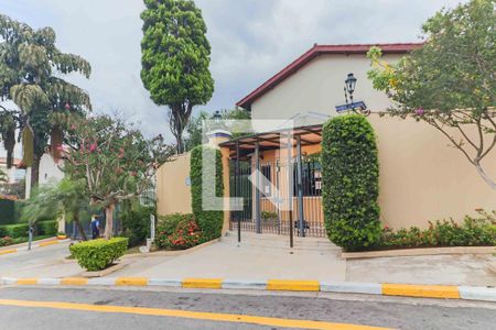 Casa de condomínio à venda com 80m², 2 quartos e 1 vaga Casa de condomínio à venda com 80m², 2 quartos e 1 vagaFachada