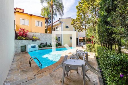 Casa de condomínio à venda com 80m², 2 quartos e 1 vaga Casa de condomínio à venda com 80m², 2 quartos e 1 vagaÁrea comum - Piscina