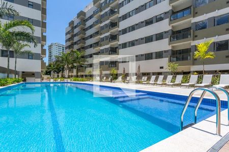 Apartamento para alugar com 125m², 3 quartos e 1 vaga Apartamento para alugar com 125m², 3 quartos e 1 vagaÁrea comum - Piscina