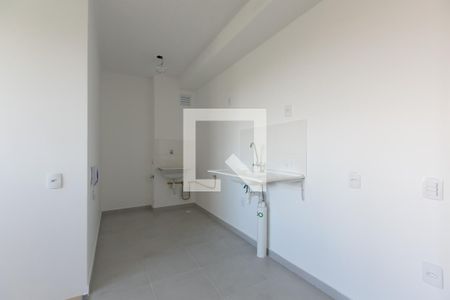 Apartamento para alugar com 36m², 2 quartos e sem vaga Apartamento para alugar com 36m², 2 quartos e sem vagaCozinha e Área de Serviço