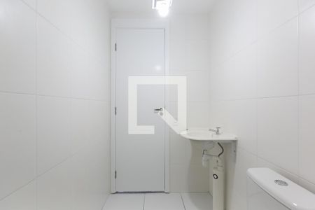Apartamento para alugar com 36m², 2 quartos e sem vaga Apartamento para alugar com 36m², 2 quartos e sem vagaBanheiro