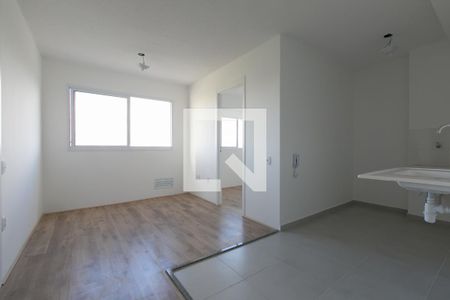 Sala de apartamento para alugar com 2 quartos, 36m² em Jardim Helena, São Paulo