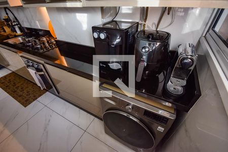 Apartamento para alugar com 77m², 2 quartos e 1 vagaÁrea de Serviço