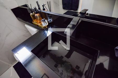 Apartamento para alugar com 77m², 2 quartos e 1 vagaBanheiro do Quarto 2 - Suíte