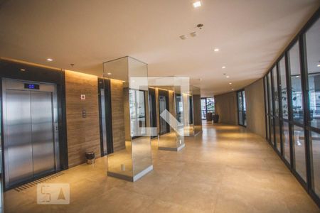 Studio para alugar com 38m², 0 quarto e 1 vaga Studio para alugar com 38m², 0 quarto e 1 vagaHall