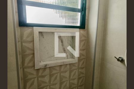 Apartamento à venda com 37m², 1 quarto e sem vaga Apartamento à venda com 37m², 1 quarto e sem vagaBanheiro social