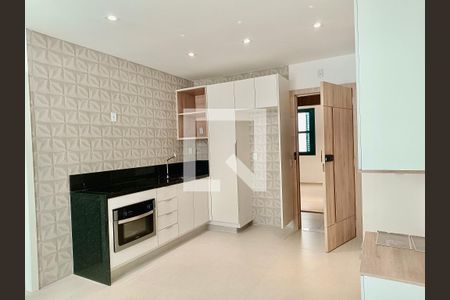 Sala / cozinha americana  de apartamento à venda com 1 quarto, 37m² em Copacabana, Rio de Janeiro