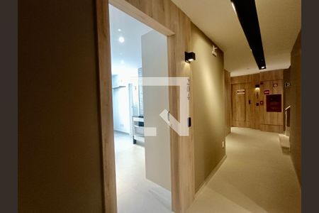 Apartamento à venda com 37m², 1 quarto e sem vaga Apartamento à venda com 37m², 1 quarto e sem vagaHall externo