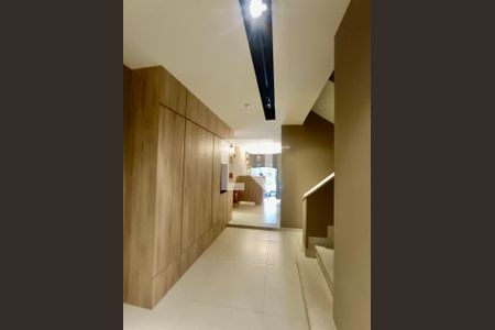 Apartamento à venda com 37m², 1 quarto e sem vaga Apartamento à venda com 37m², 1 quarto e sem vagaPortaria