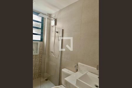 Apartamento à venda com 37m², 1 quarto e sem vaga Apartamento à venda com 37m², 1 quarto e sem vagaBanheiro social