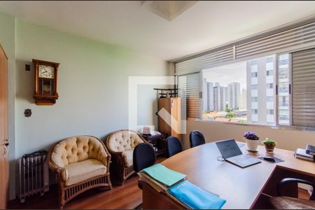 Apartamento à venda com 109m², 2 quartos e sem vagaQuarto 2