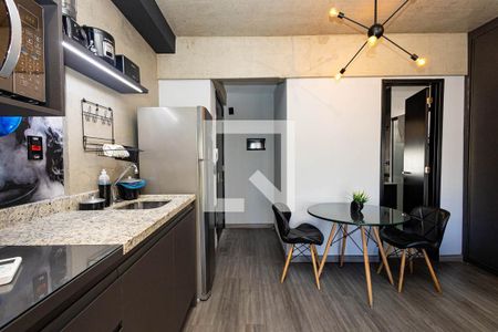 Studio para alugar com 33m², 1 quarto e sem vaga Studio para alugar com 33m², 1 quarto e sem vagaCozinha