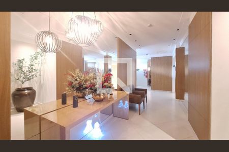 Apartamento para alugar com 72m², 2 quartos e 1 vaga Apartamento para alugar com 72m², 2 quartos e 1 vagaHall