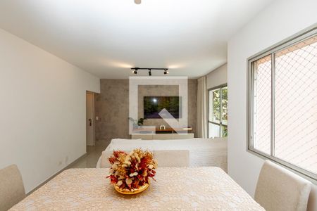 Apartamento à venda com 92m², 3 quartos e 1 vaga Apartamento à venda com 92m², 3 quartos e 1 vagaSala