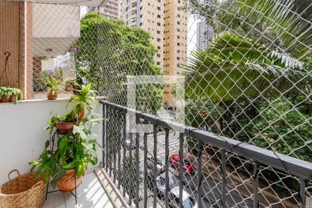 Apartamento à venda com 92m², 3 quartos e 1 vaga Apartamento à venda com 92m², 3 quartos e 1 vagaVaranda
