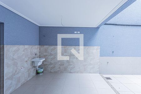 Casa à venda com 163m², 3 quartos e 3 vagasÁrea de serviço, churrasqueira e quintal