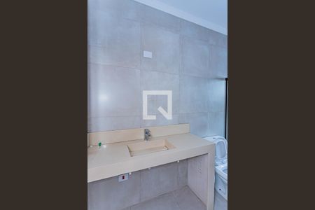 Casa à venda com 163m², 3 quartos e 3 vagasBanheiro suite 2