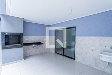 Casa à venda com 163m², 3 quartos e 3 vagasÁrea de serviço, churrasqueira e quintal