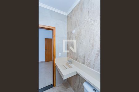 Casa à venda com 163m², 3 quartos e 3 vagasBanheiro suite 3