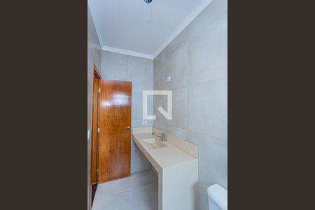 Casa à venda com 163m², 3 quartos e 3 vagasBanheiro suite 2