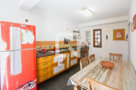 Casa à venda com 138m², 3 quartos e 1 vaga Casa à venda com 138m², 3 quartos e 1 vagaCozinha