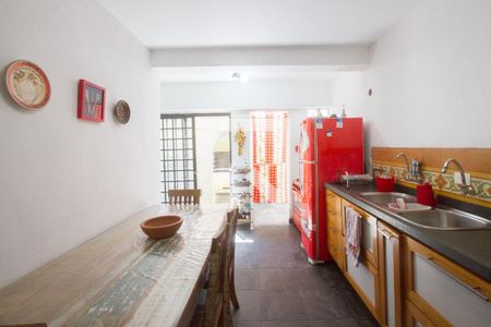 Casa à venda com 138m², 3 quartos e 1 vaga Casa à venda com 138m², 3 quartos e 1 vagaCozinha