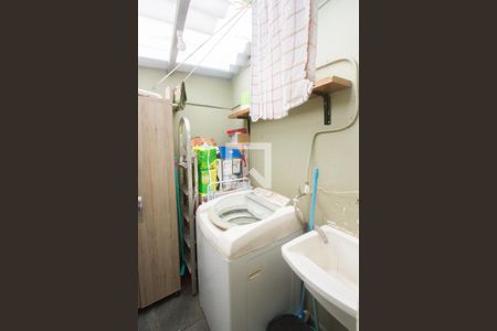 Casa à venda com 138m², 3 quartos e 1 vaga Casa à venda com 138m², 3 quartos e 1 vagaÁrea de Serviço