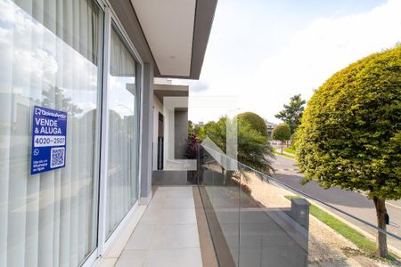 Casa de condomínio à venda com 372m², 3 quartos e 2 vagasPlaquinha