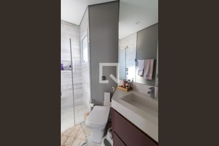 Casa de condomínio à venda com 372m², 3 quartos e 2 vagasBanheiro