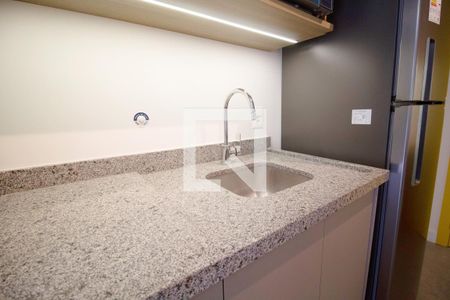 Studio para alugar com 25m², 1 quarto e sem vaga Studio para alugar com 25m², 1 quarto e sem vagaCozinha