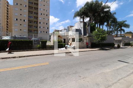 Apartamento para alugar com 50m², 2 quartos e 1 vagaFachada